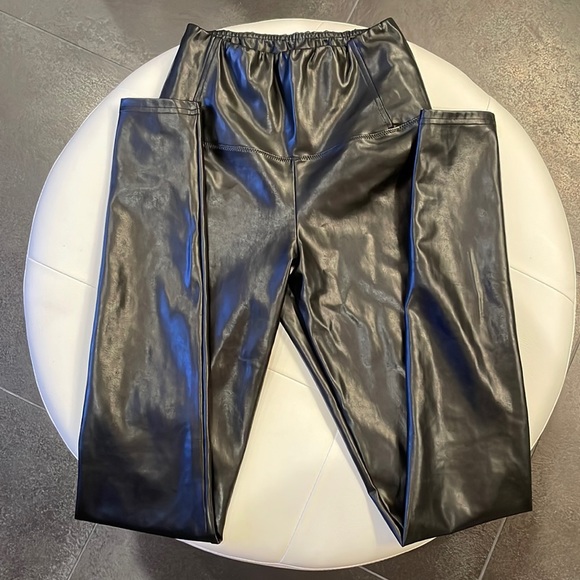 Aritzia Wilfred Daria Pants - Picture 1 of 6